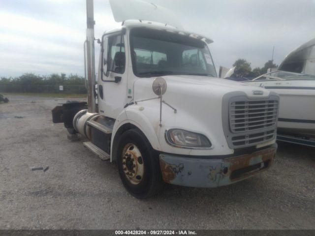  Salvage Freightliner M2