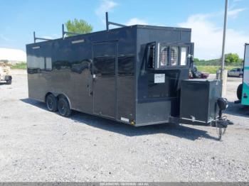  Salvage Diamond 8.5 X 20 Enclosed Trailer