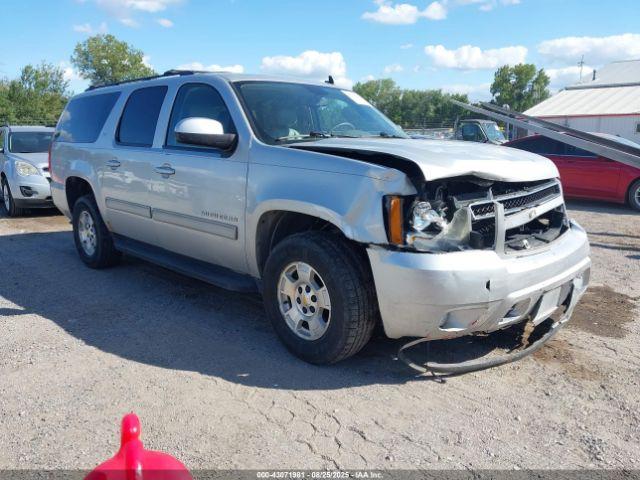  Salvage Chevrolet Suburban 1500
