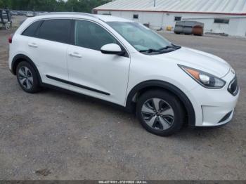  Salvage Kia Niro
