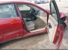 Toyota Camry Le Image 5