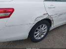 Toyota Camry Xle Image 11