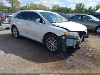  Salvage Toyota Venza