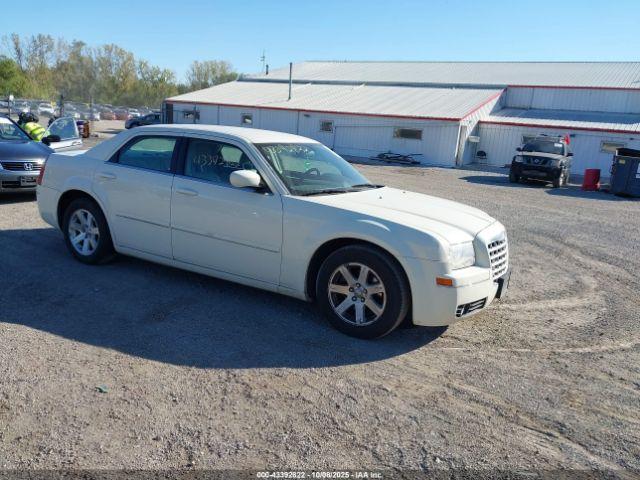  Salvage Chrysler 300