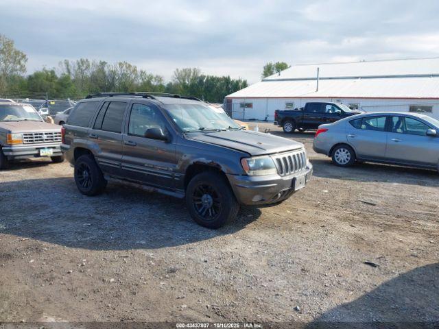  Salvage Jeep Grand Cherokee