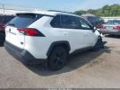 Toyota RAV4 Xle Image 6