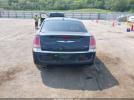 Chrysler 300 Image 16