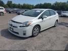 Toyota Prius Two Image 8
