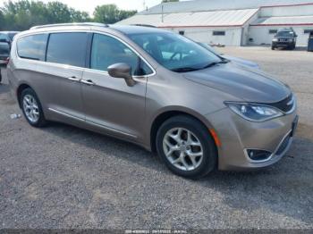  Salvage Chrysler Pacifica