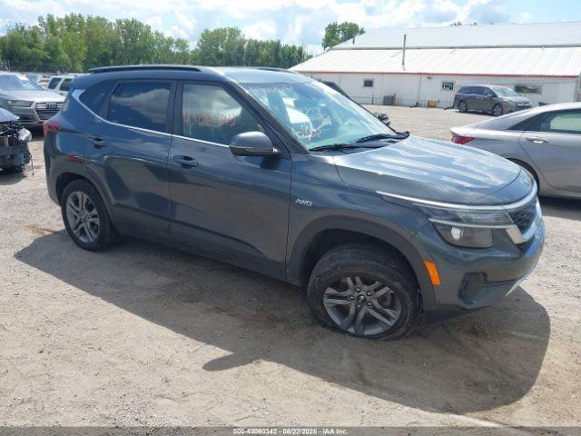 Salvage Kia Seltos