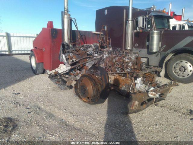  Salvage Freightliner Columbia