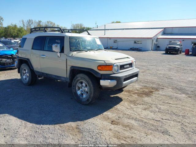  Salvage Toyota FJ Cruiser