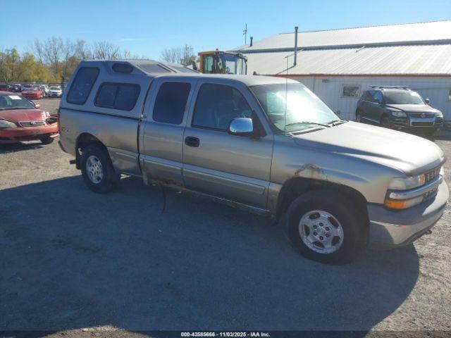  Salvage Chevrolet Silverado 1500