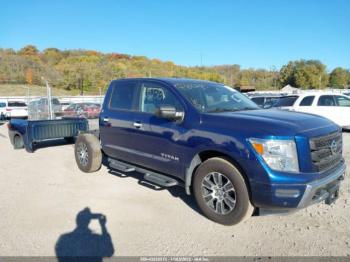  Salvage Nissan Titan