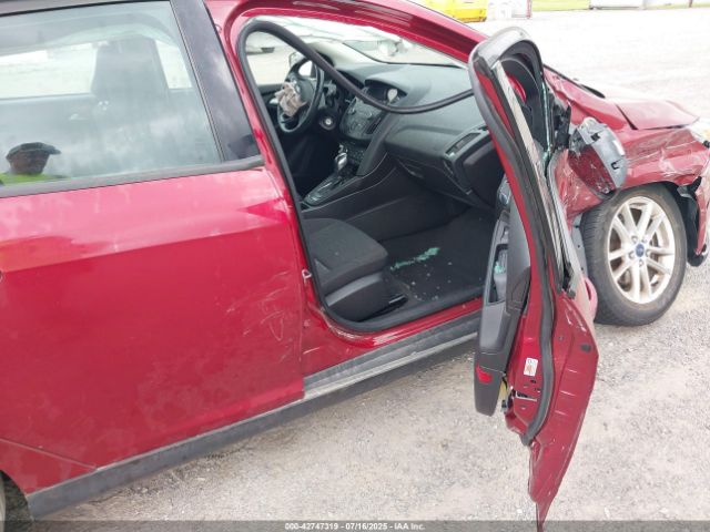 Ford Focus Se Image 5