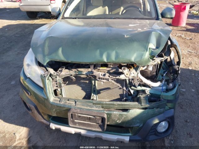 Subaru Outback 2.5i Limited Image 2