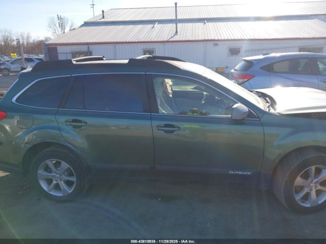 Subaru Outback 2.5i Limited Image 10