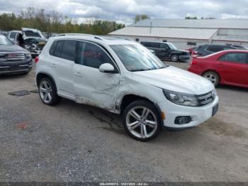  Salvage Volkswagen Tiguan