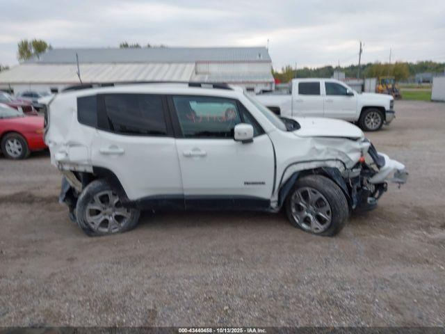 Jeep Renegade Latitude 4x4 Image 6