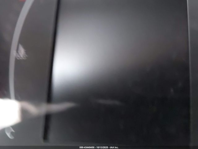 Jeep Renegade Latitude 4x4 Image 3