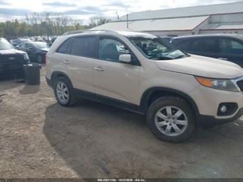  Salvage Kia Sorento