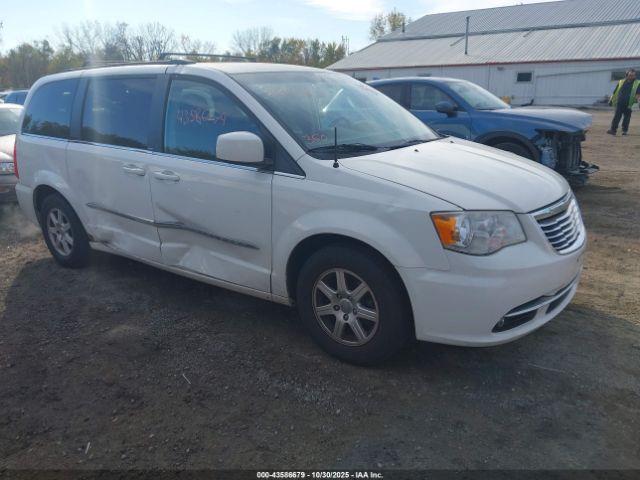  Salvage Chrysler Town & Country