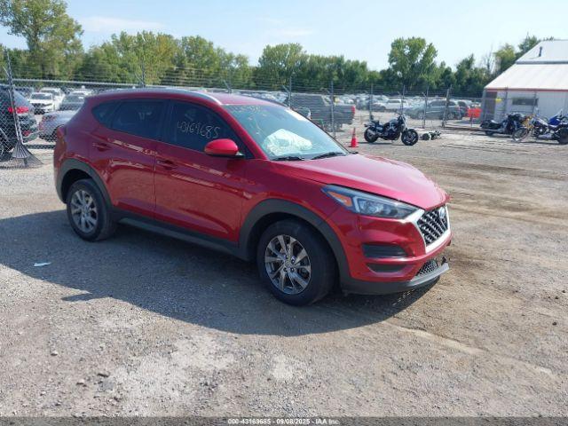  Salvage Hyundai TUCSON