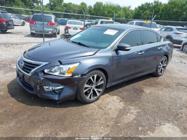 Nissan Altima 3.5 Sv Image 11