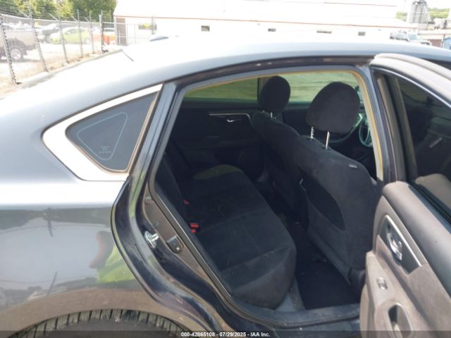 Nissan Altima 3.5 Sv Image 6