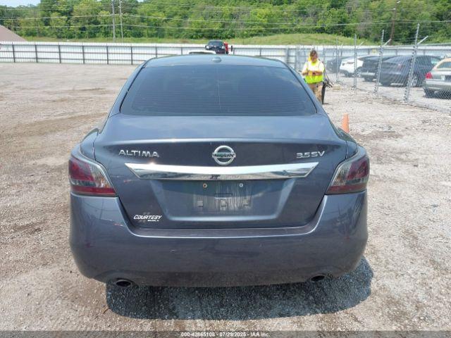 Nissan Altima 3.5 Sv Image 14