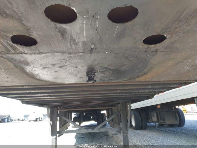 Wabash National Corp 53  Semi Trailer Image 8