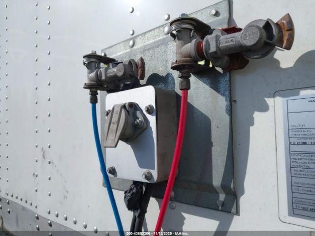 Wabash National Corp 53  Semi Trailer Image 10