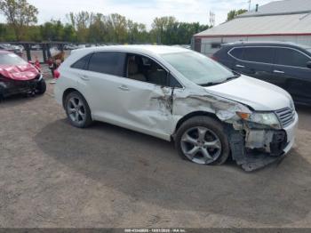  Salvage Toyota Venza
