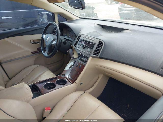 Toyota Venza Base V6 Image 9