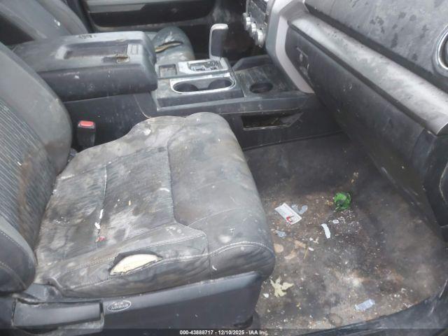 Toyota Tundra Sr5 4.6l V8 Image 2