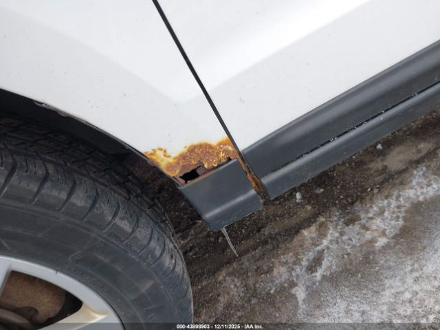 Hyundai SANTA FE Image 12