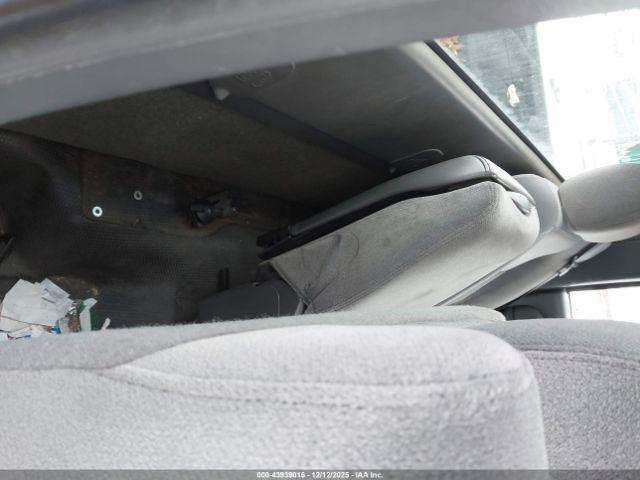 GMC Sierra 1500 Work Truck Image 7