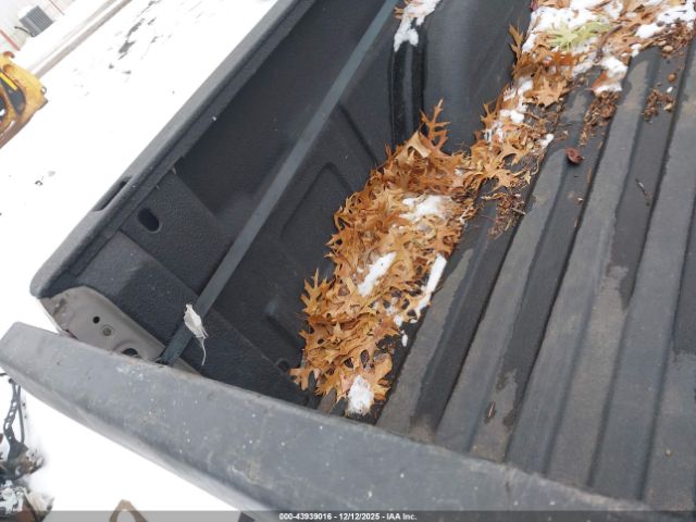 GMC Sierra 1500 Work Truck Image 3