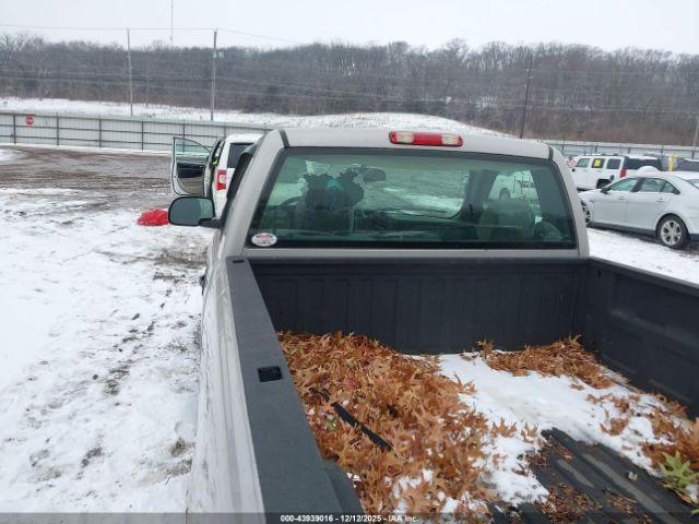 GMC Sierra 1500 Work Truck Image 8