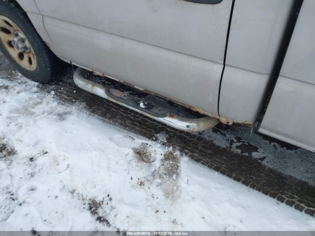 GMC Sierra 1500 Work Truck Image 13