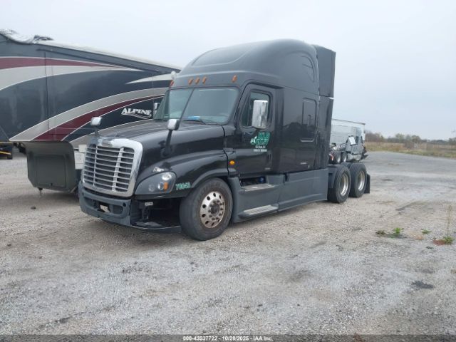 Freightliner Cascadia 125 Image 9