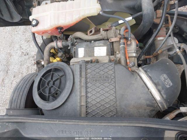 Freightliner Cascadia 125 Image 17