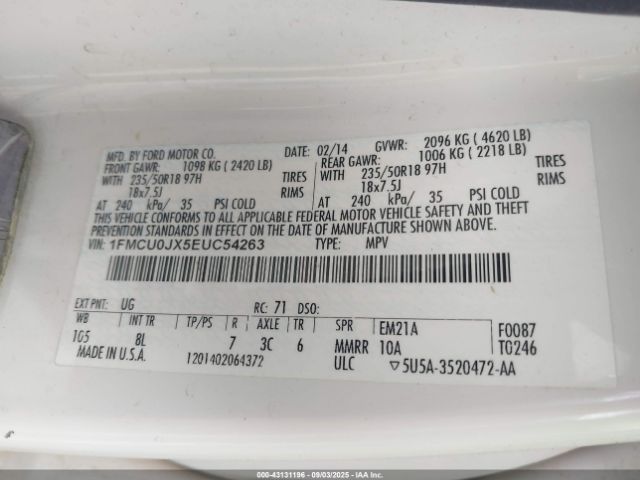 Ford Escape Titanium Image 2