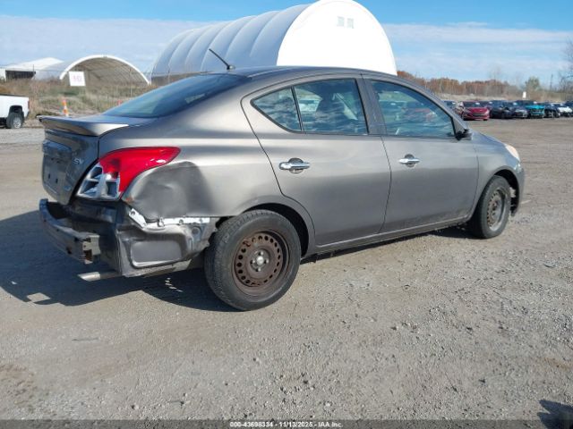 Nissan Versa 1.6 Sv Image 4