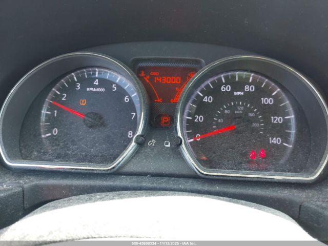 Nissan Versa 1.6 Sv Image 6