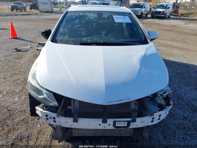 Chevrolet Cruze Lt Auto Image 13