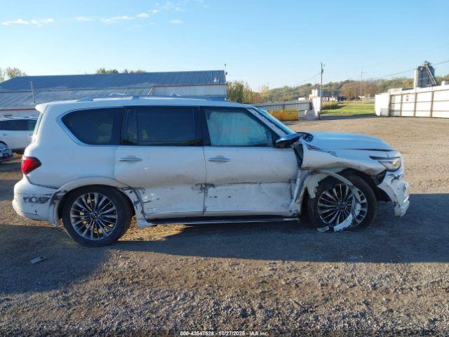 INFINITI Qx Luxe Image 14