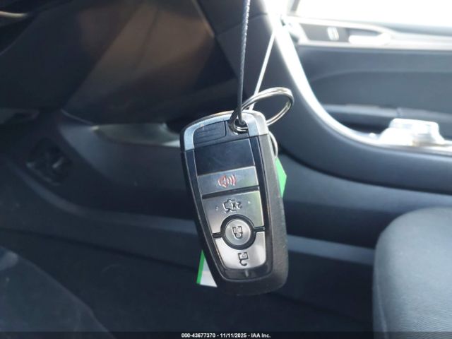 Ford Fusion Se Image 18