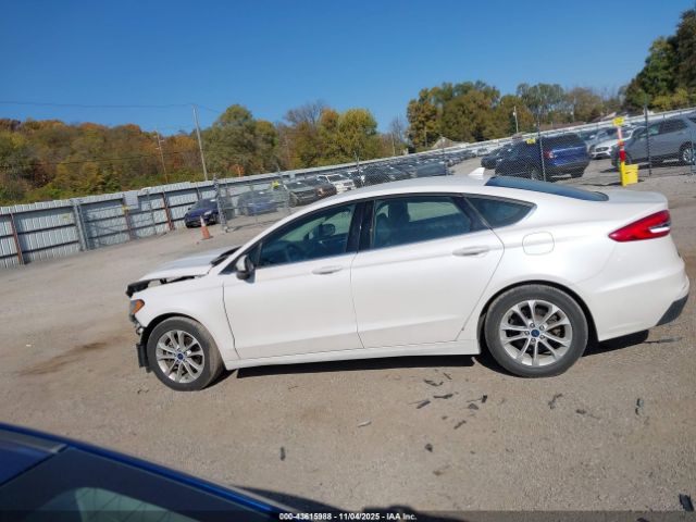 Ford Fusion Se Image 16