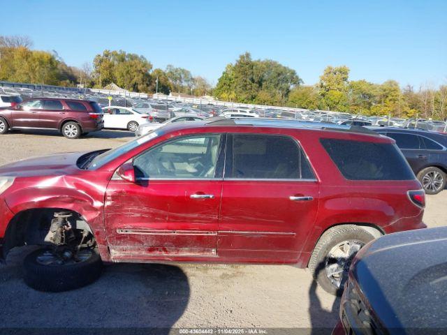 GMC Acadia Denali Image 12